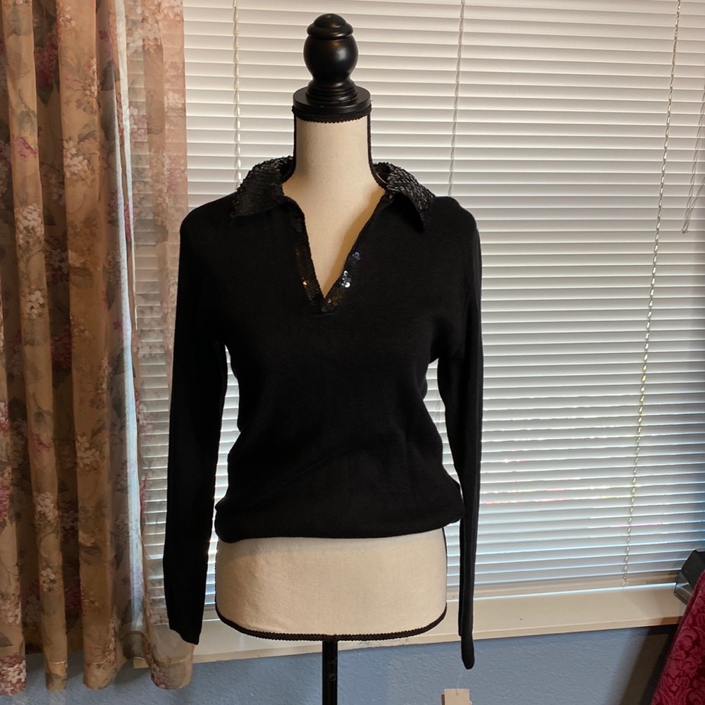💜💜 Victoria Jones Black Sequined V-Necked Sweater Ladies Size Small